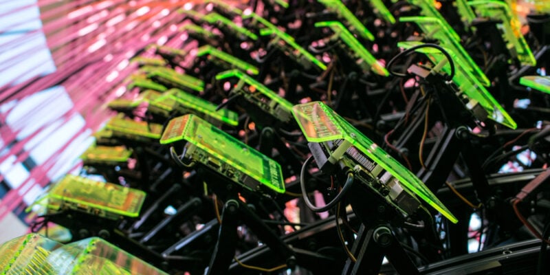 SeeMore – parallel computing sculpture