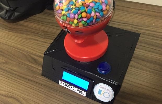 Android Things Candy Dispenser Raspberry Pi