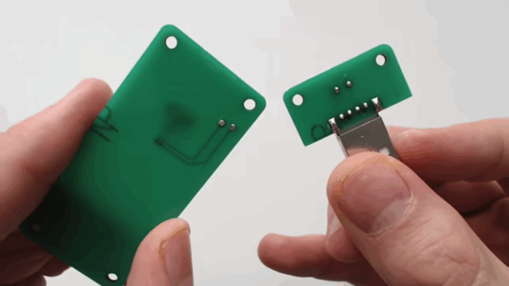 N-O-D-E's always-on networked Pi Plug - Raspberry Pi