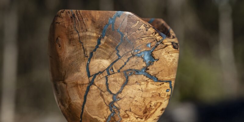 Making an egg-inspired bowl