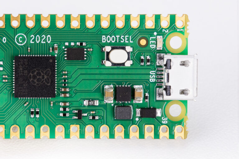 Programming Raspberry Pi Pico with Python and MicroPython — Raspberry ...