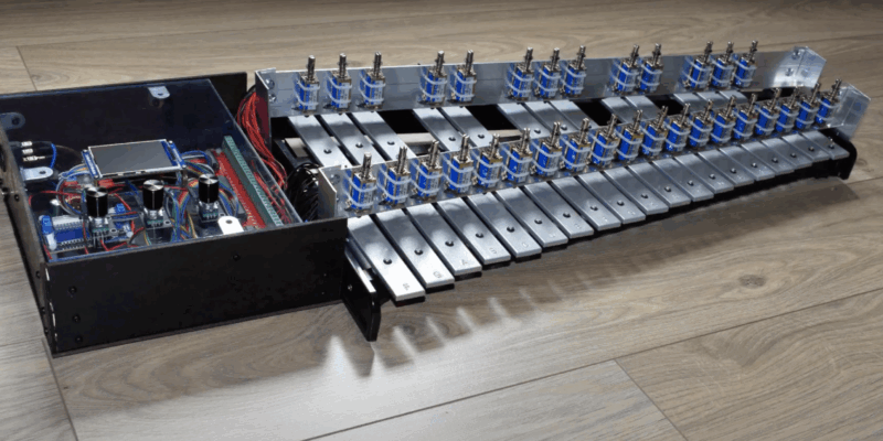 self playing xylophone hero