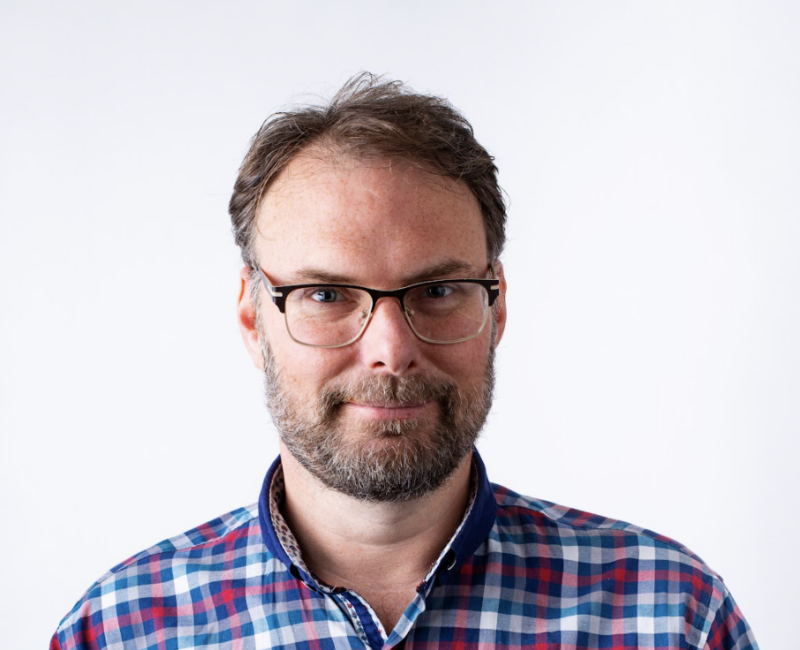 Eben Upton and Simon Martin on Raspberry Pi Zero 2 W | The MagPi #111 ...