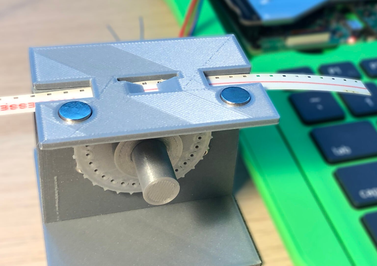 How to make a Raspberry Pi film scanner - Raspberry Pi