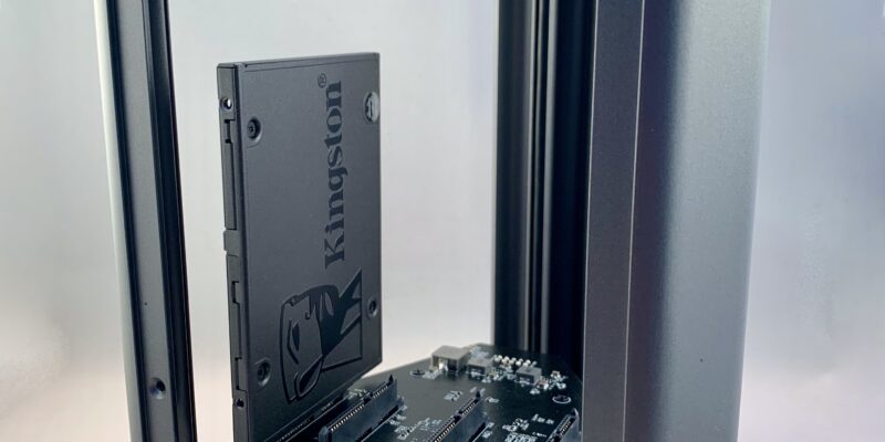 Win! 1 of 5 Argon EON cases