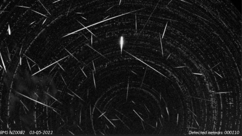 Fireballs Aotearoa meteor detector | The MagPi #121 - Raspberry Pi