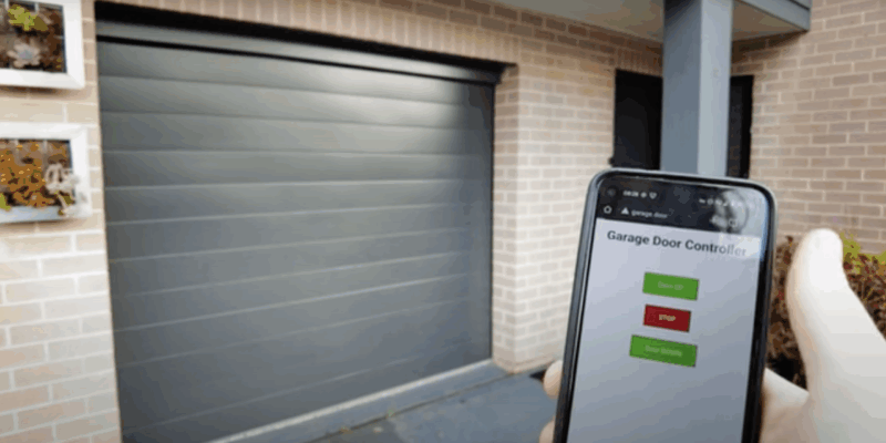WiFi Garage Door Controller with Raspberry Pi Pico W