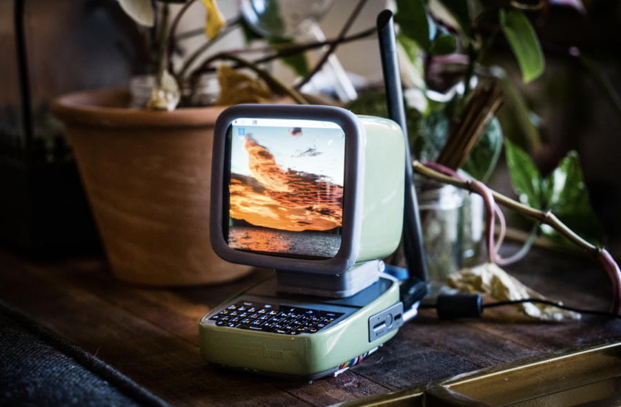 Smallest PC achieves biggest cute factor - Raspberry Pi