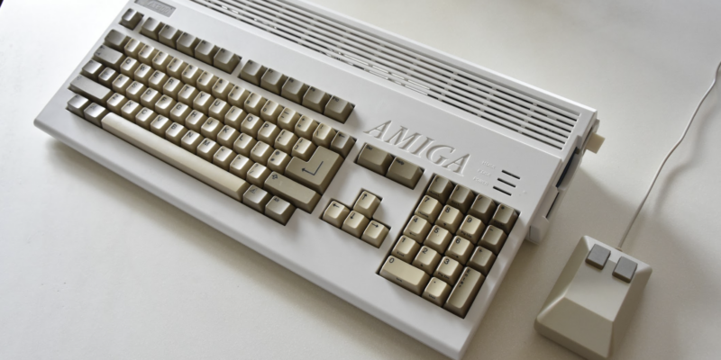 While the keyboard is an original – hence the yellowing – the case, available in different colours, is a new replica. An A1200 sticker from eBay was added