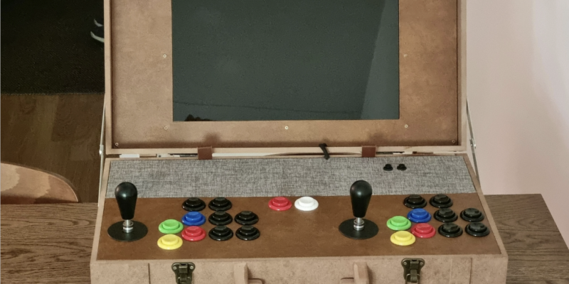 Arcade briefcase