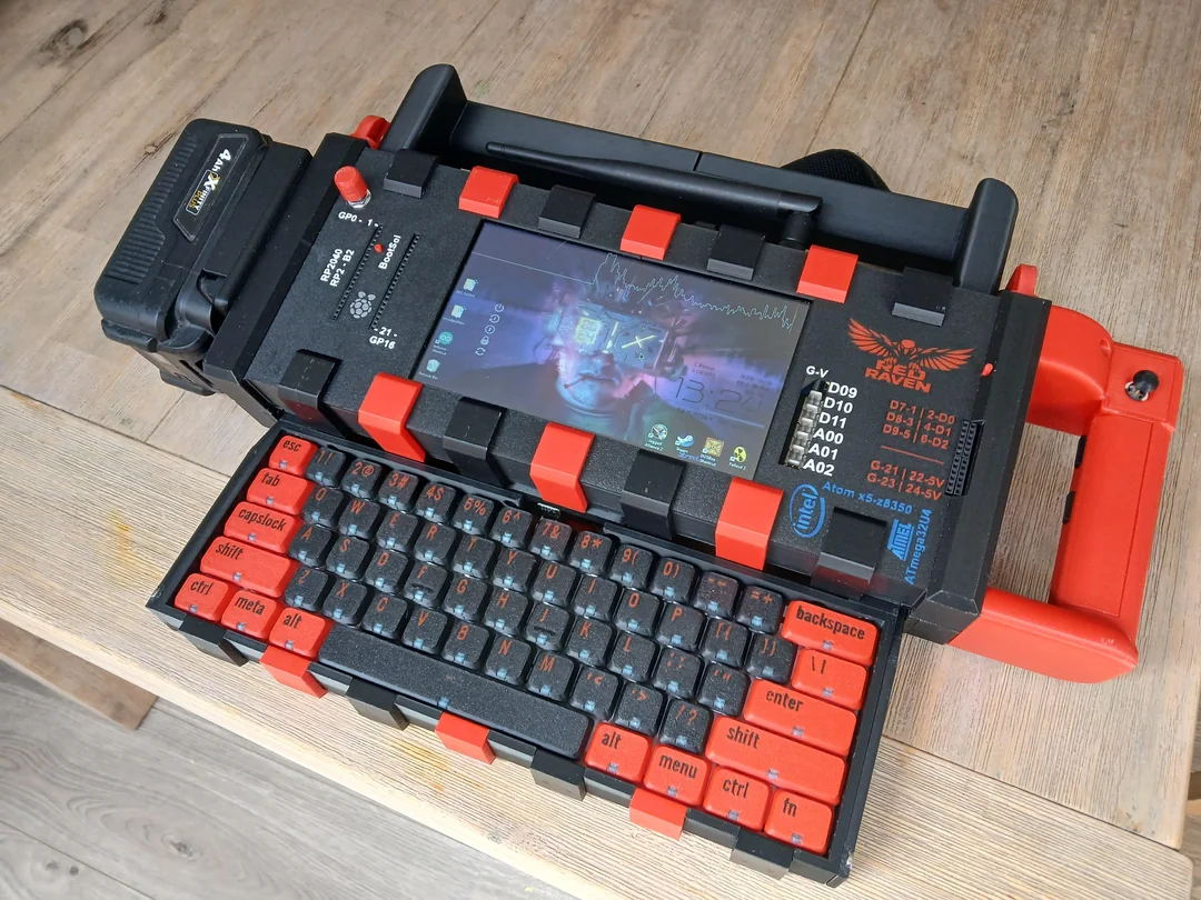 Red Raven cyberdeck
